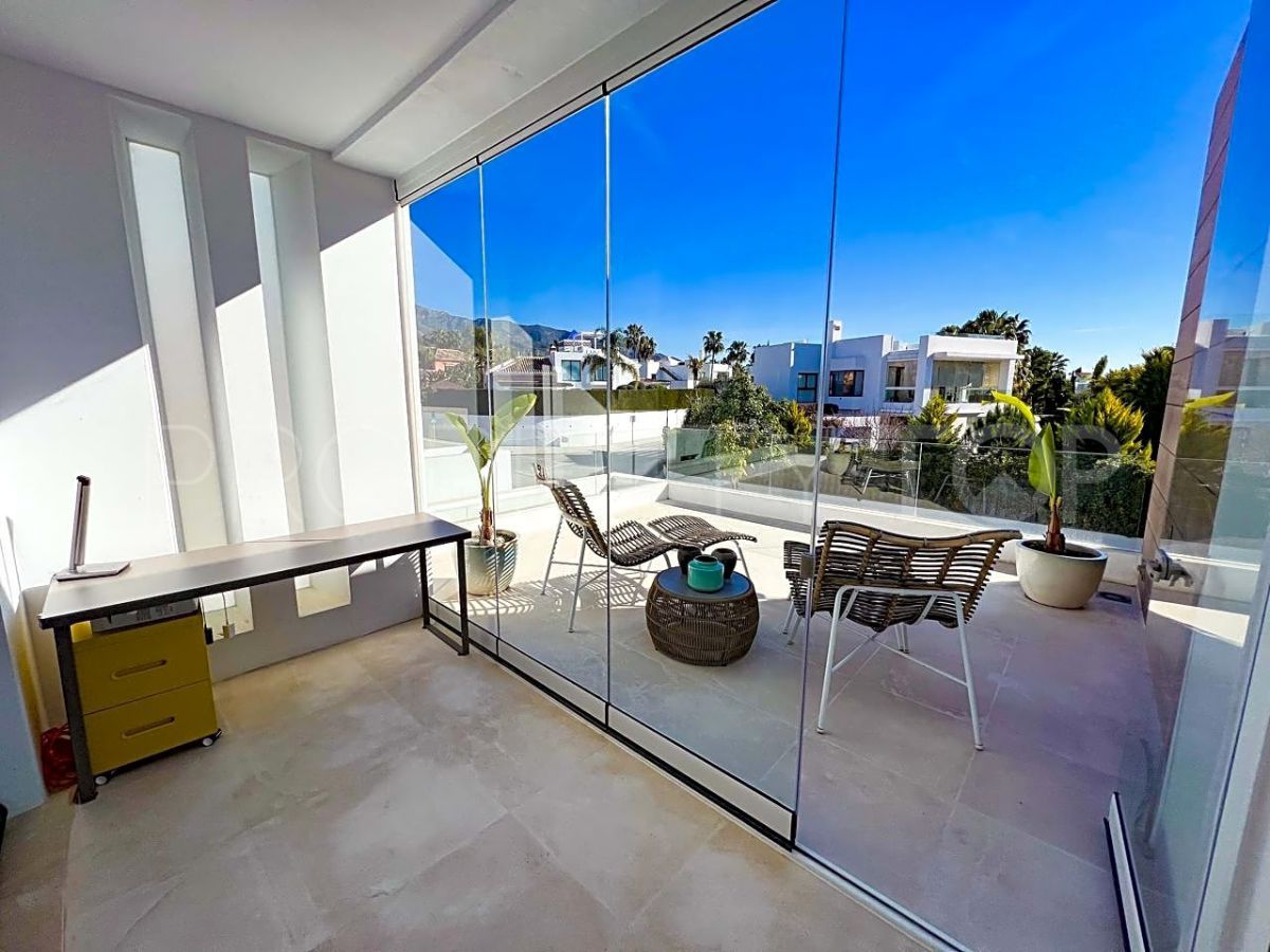 For sale villa in Los Monteros