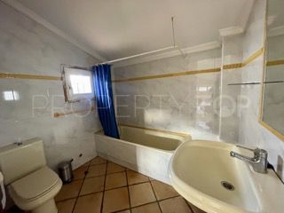 Town house for sale in Torreguadiaro with 4 bedrooms