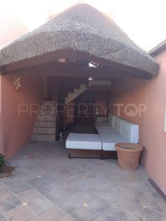 Town house for sale in Torreguadiaro with 4 bedrooms