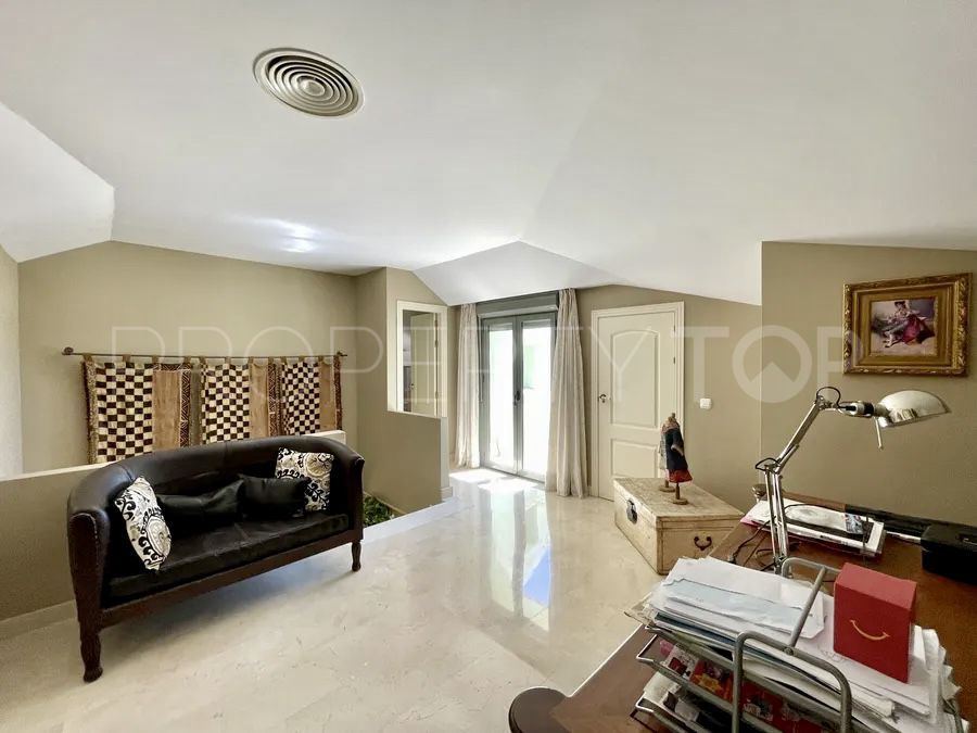 5 bedrooms penthouse in Sotogrande Marina for sale