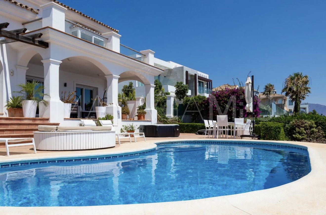 4 bedrooms villa for sale in La Paloma