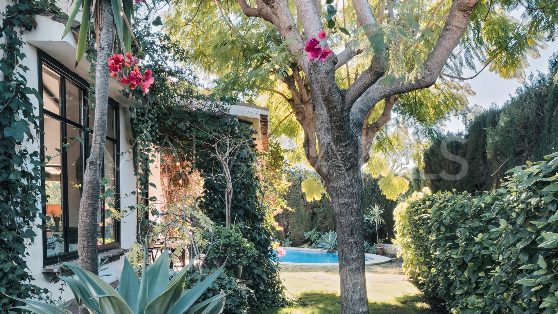 Villa for sale in Atalaya