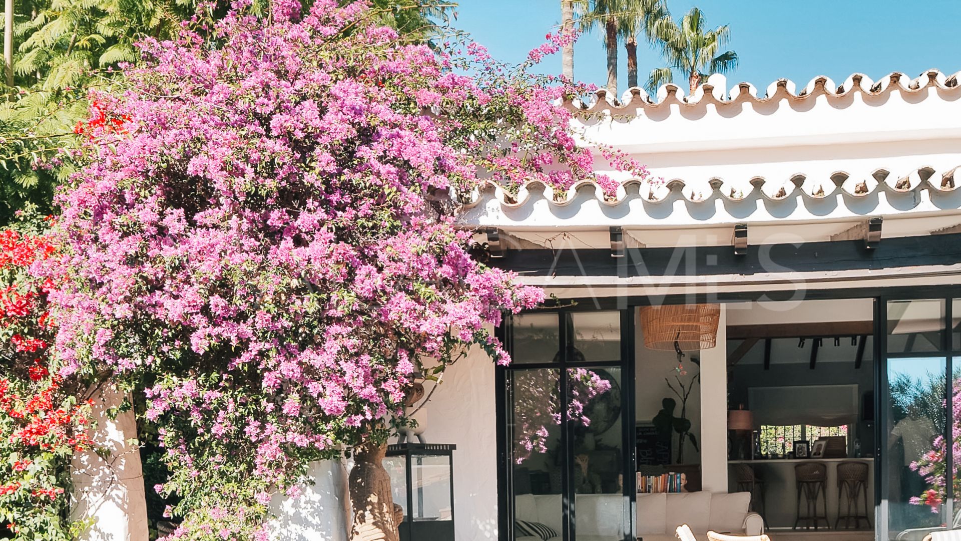 Villa for sale in Atalaya