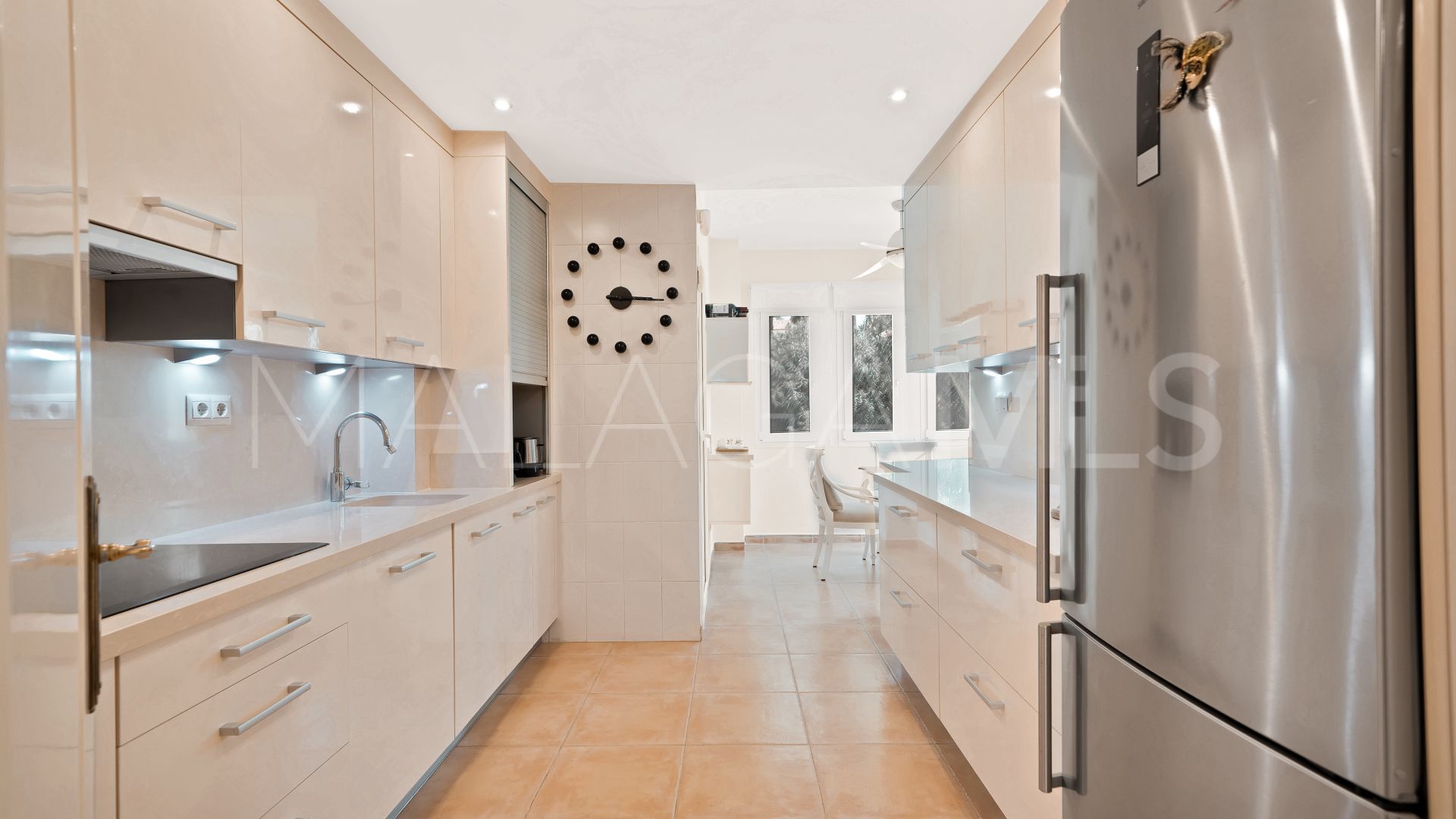 Ground floor apartment with 2 bedrooms for sale in Los Monteros Palm Beach