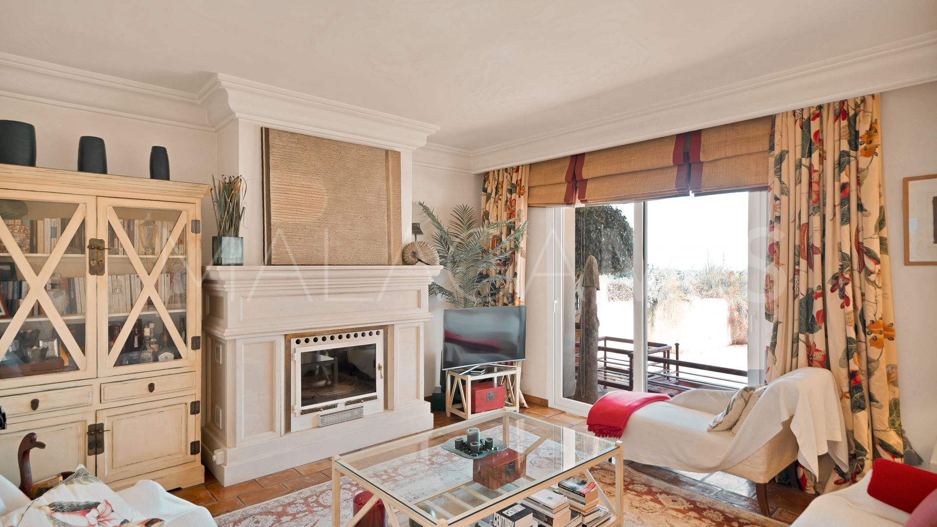 Buy atico duplex de 3 bedrooms in Las Alamandas