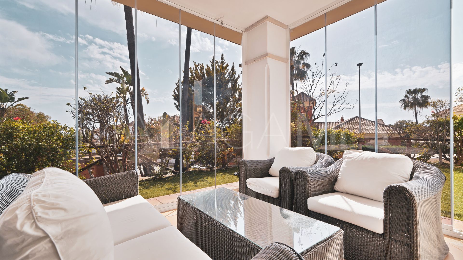 Pareado for sale in Santa Clara with 3 bedrooms