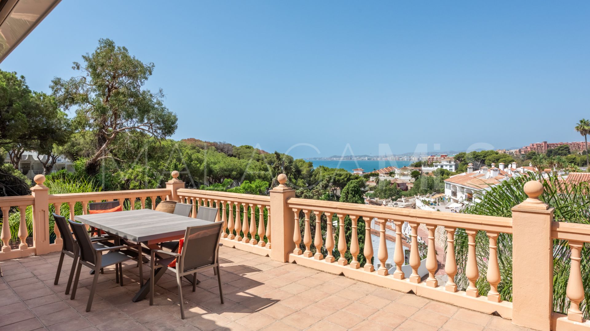 Benalmadena Costa, villa for sale