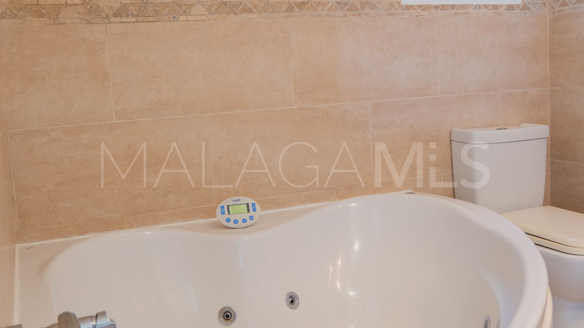 Villa for sale in Chullera