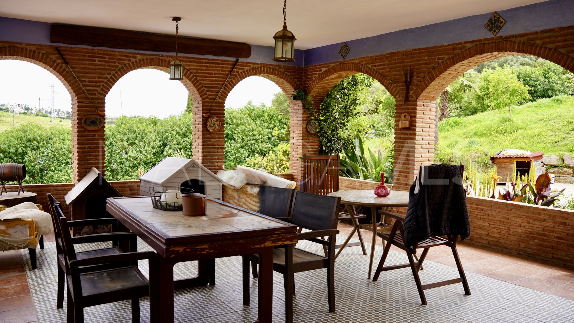 Se vende villa de 6 bedrooms in Guadalobon