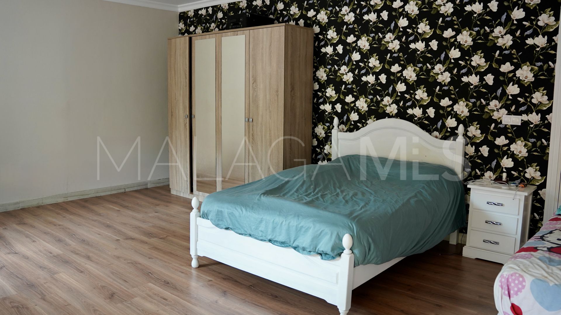 Se vende villa de 6 bedrooms in Guadalobon