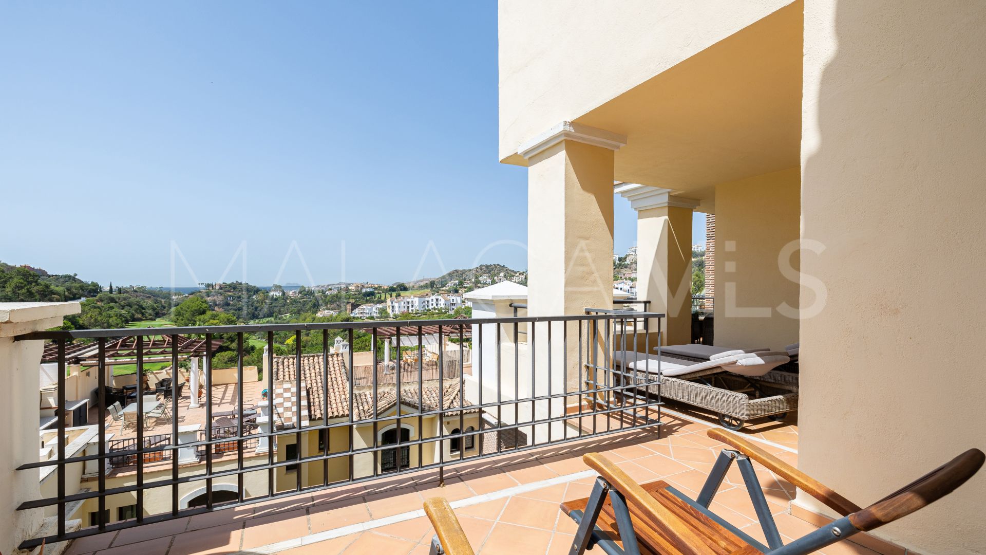 For sale 3 bedrooms apartment in Los Arqueros