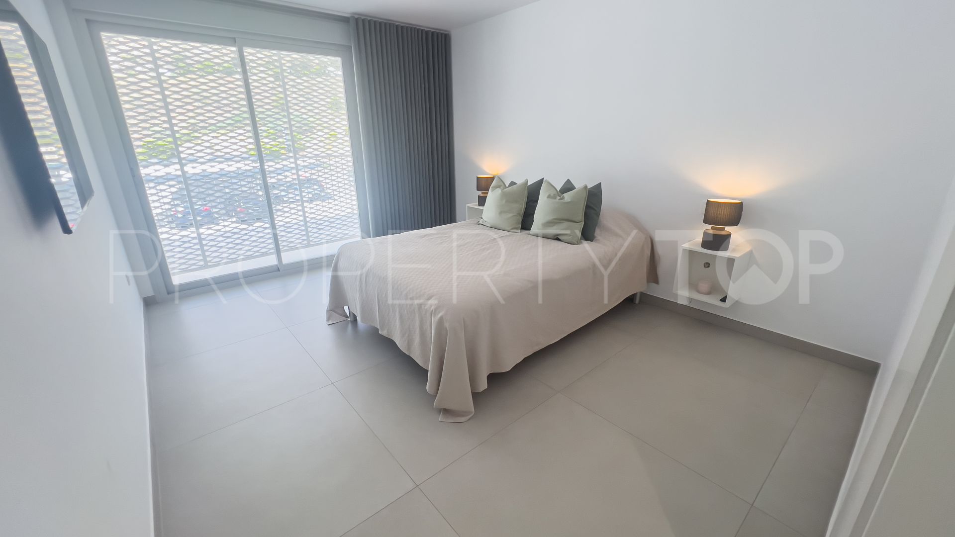 Atico duplex en venta en Benalmadena con 4 dormitorios