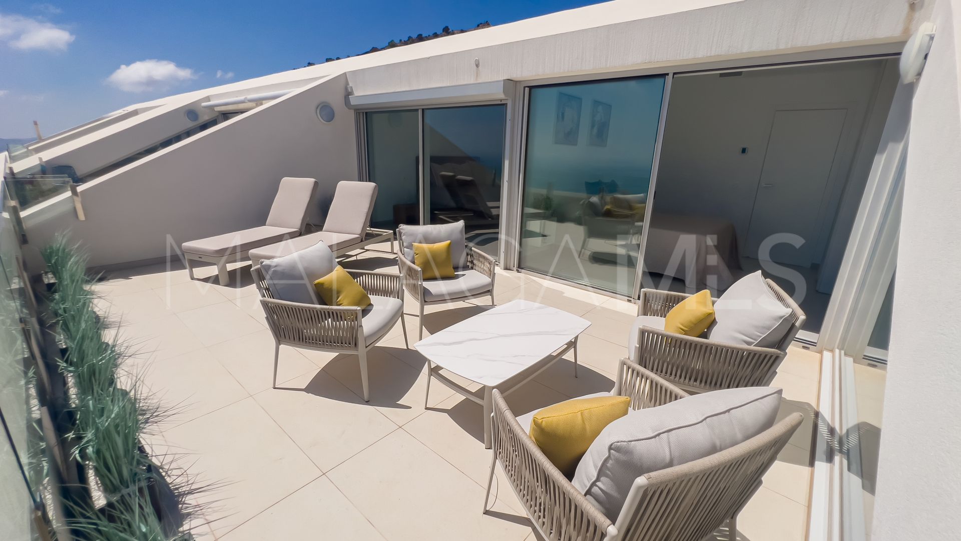 Duplex penthouse for sale in Benalmadena