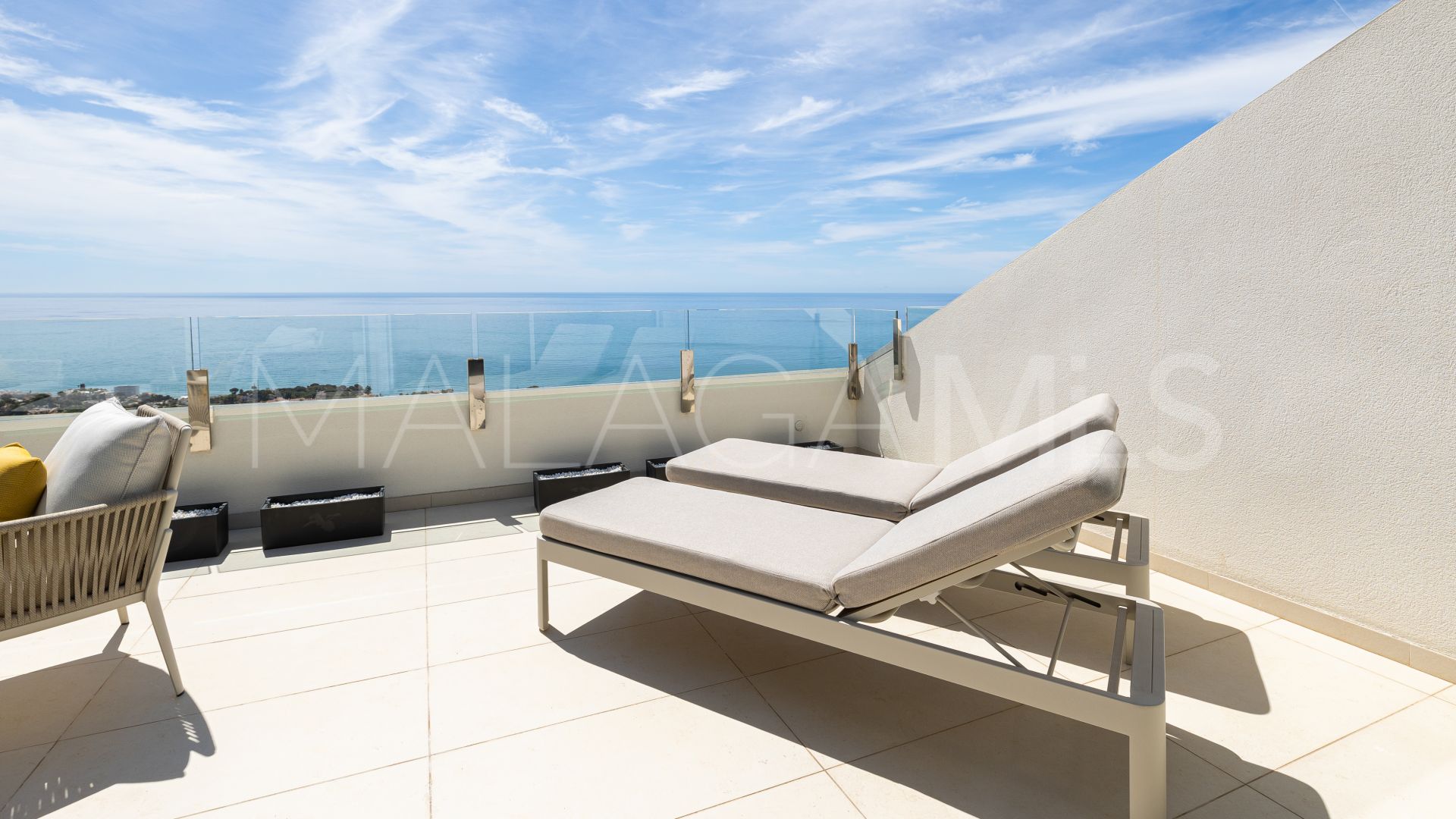 Duplex penthouse for sale in Benalmadena