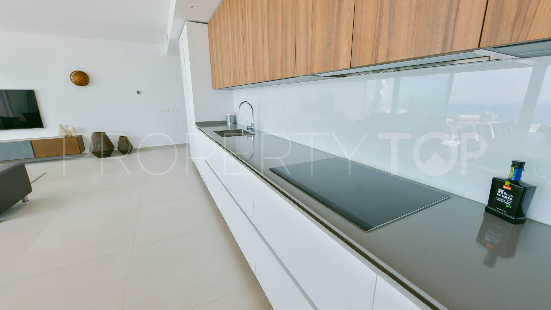 Atico duplex en venta en Benalmadena con 4 dormitorios