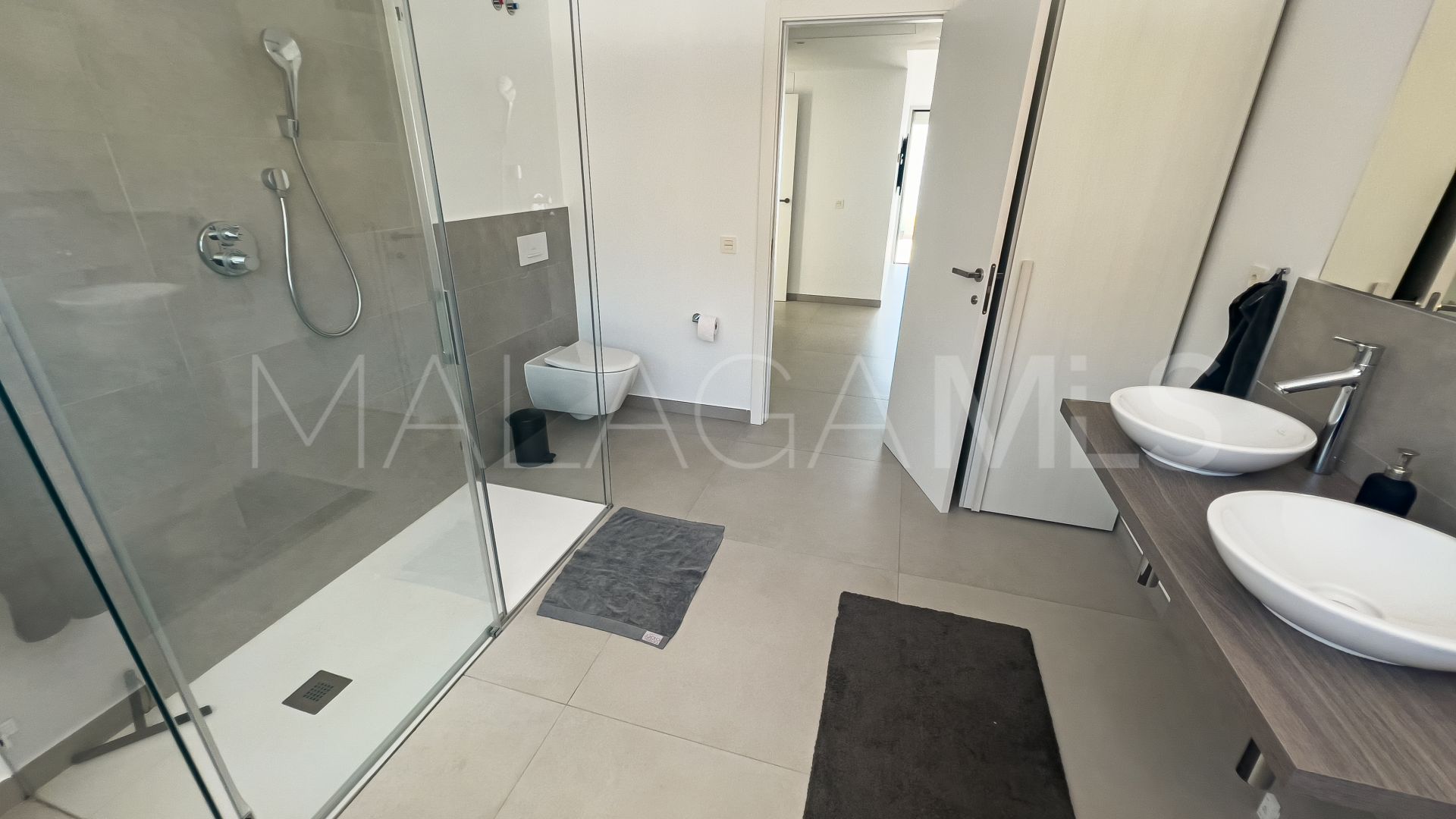 Atico duplex for sale in Benalmadena with 4 bedrooms