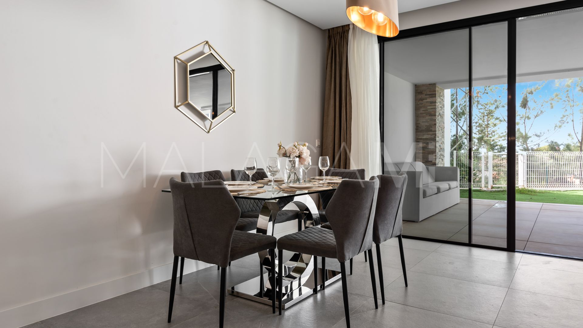 Apartamento with 3 bedrooms a la venta in Cabopino
