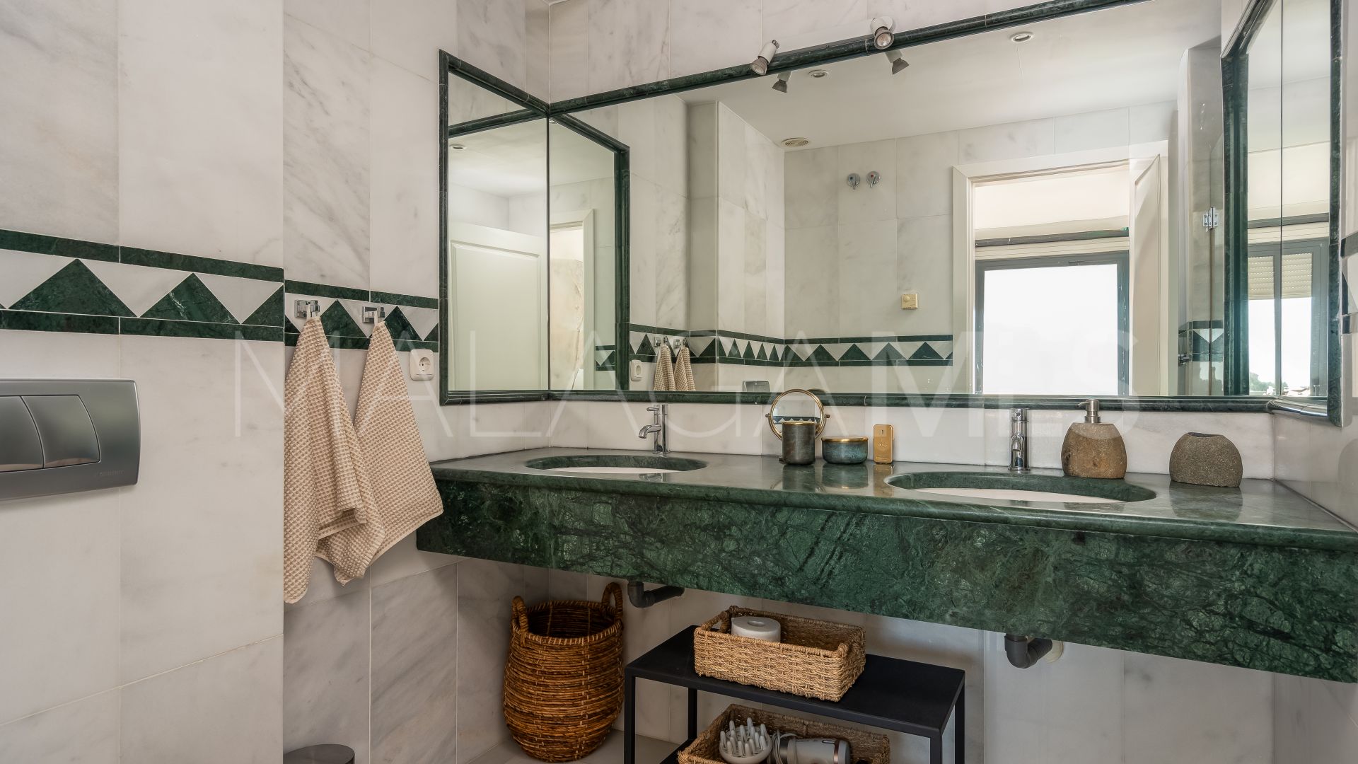 Tvåvånings takvåning for sale in Calahonda