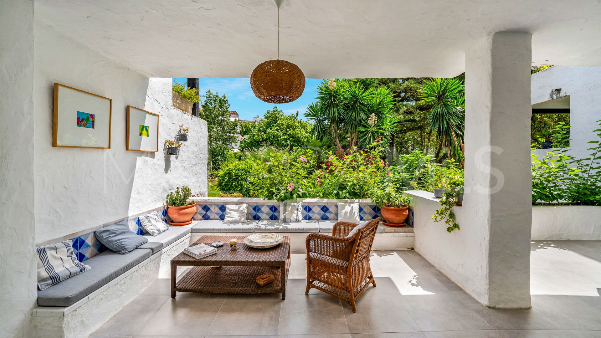 Buy apartamento planta baja de 2 bedrooms in Puente Romano II