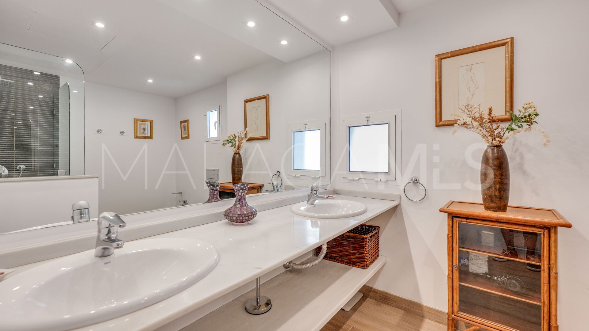Buy apartamento planta baja de 2 bedrooms in Puente Romano II