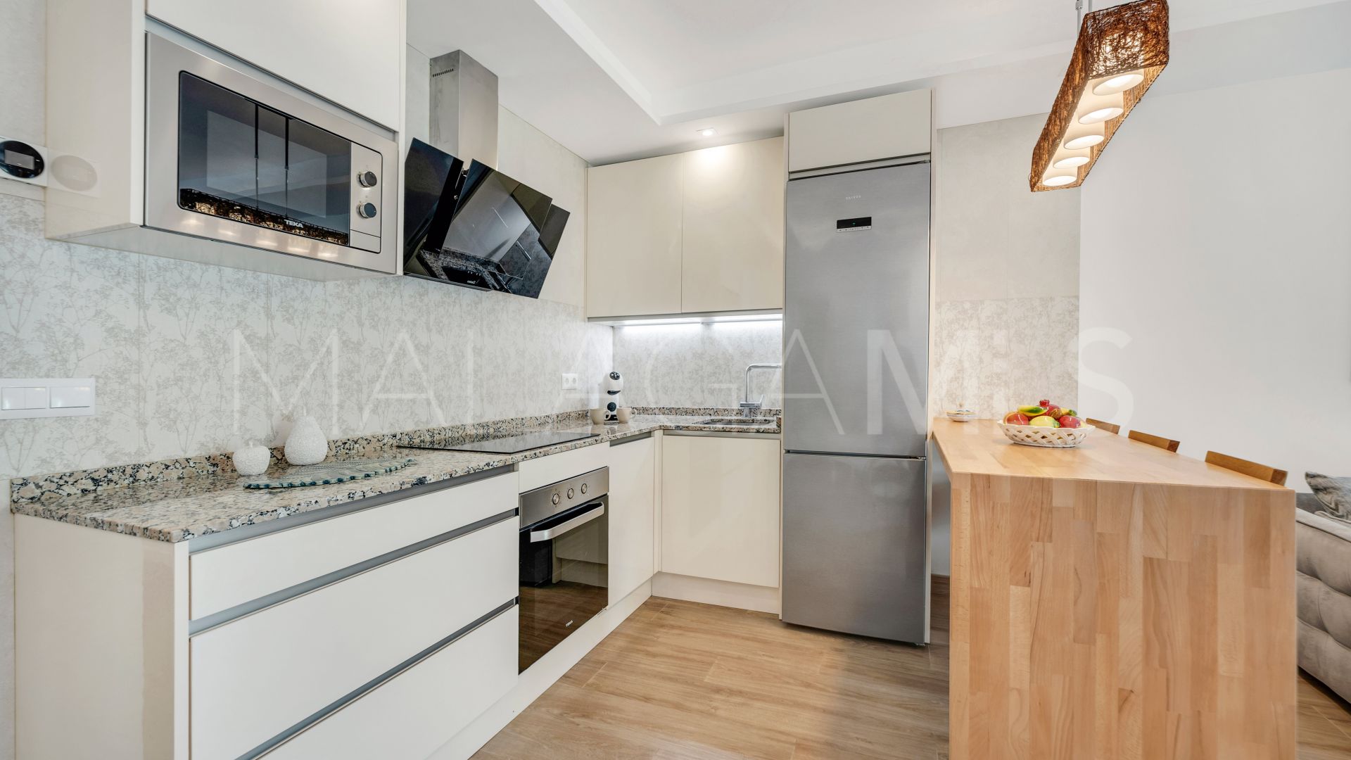 Buy apartamento planta baja de 2 bedrooms in Puente Romano II