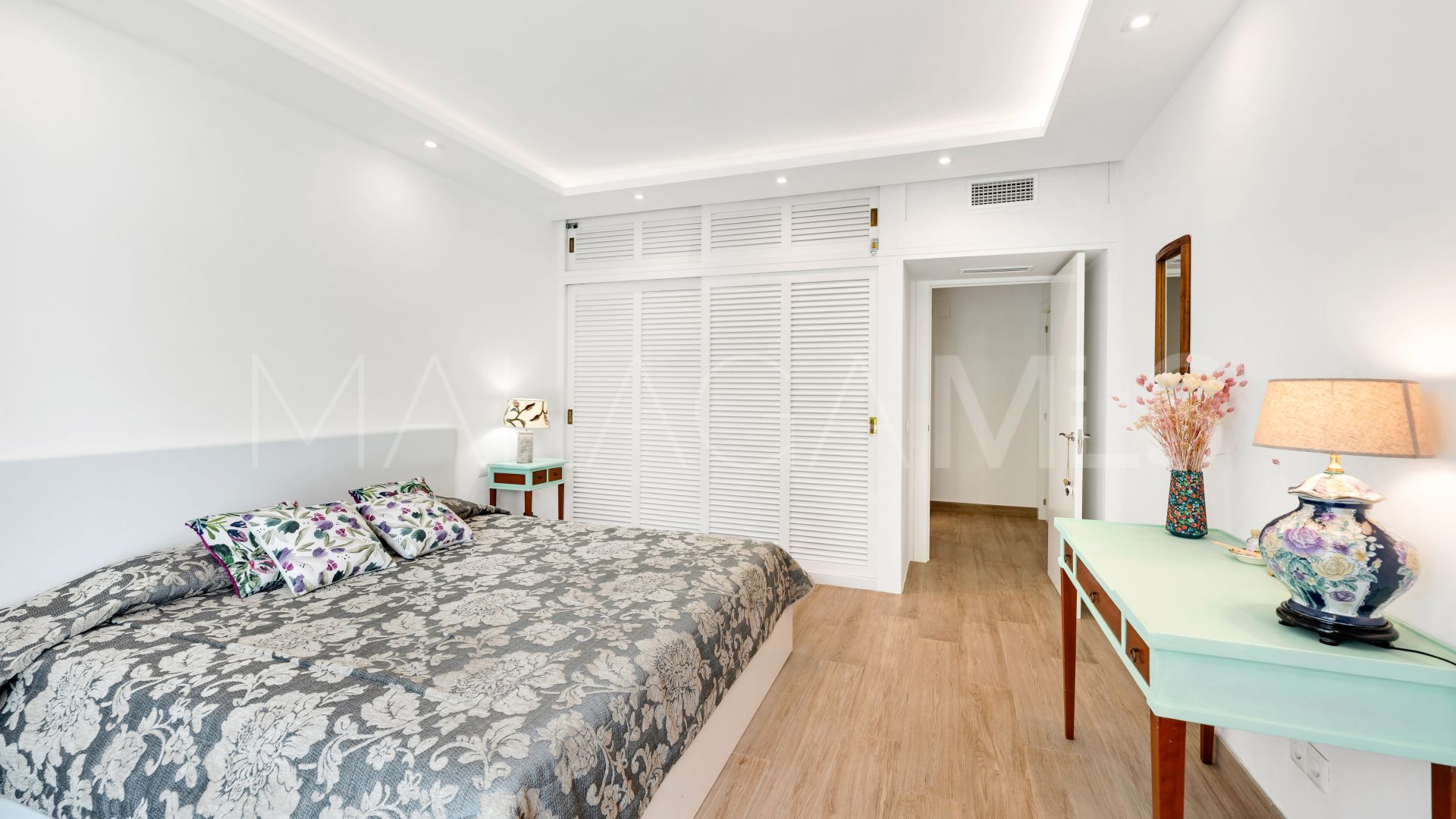 Buy apartamento planta baja de 2 bedrooms in Puente Romano II