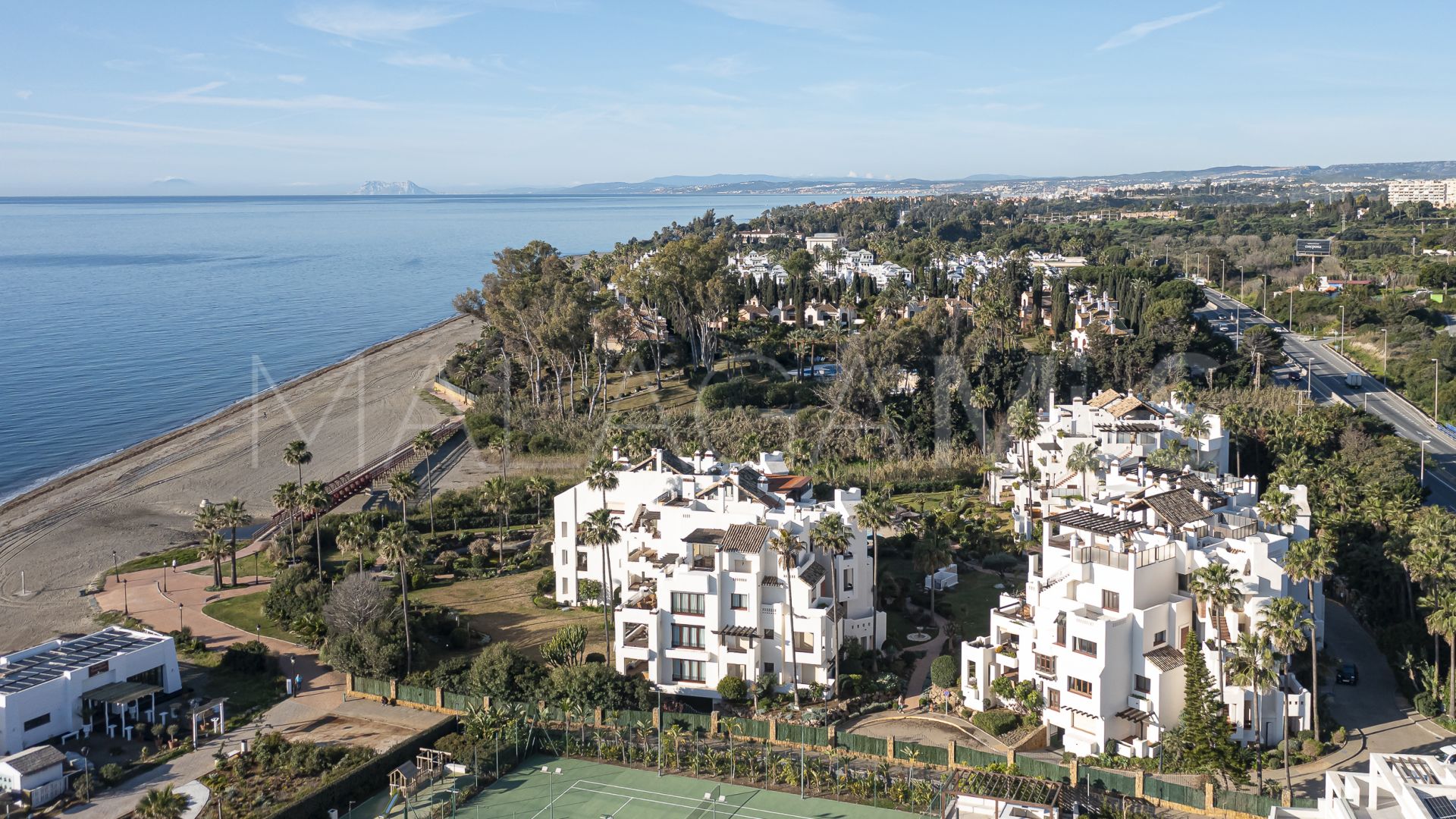 Duplex penthouse for sale in Bahía del Velerín