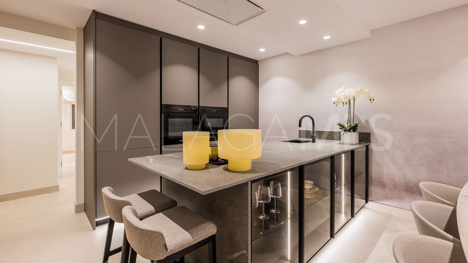Menara Beach ground floor apartment for sale