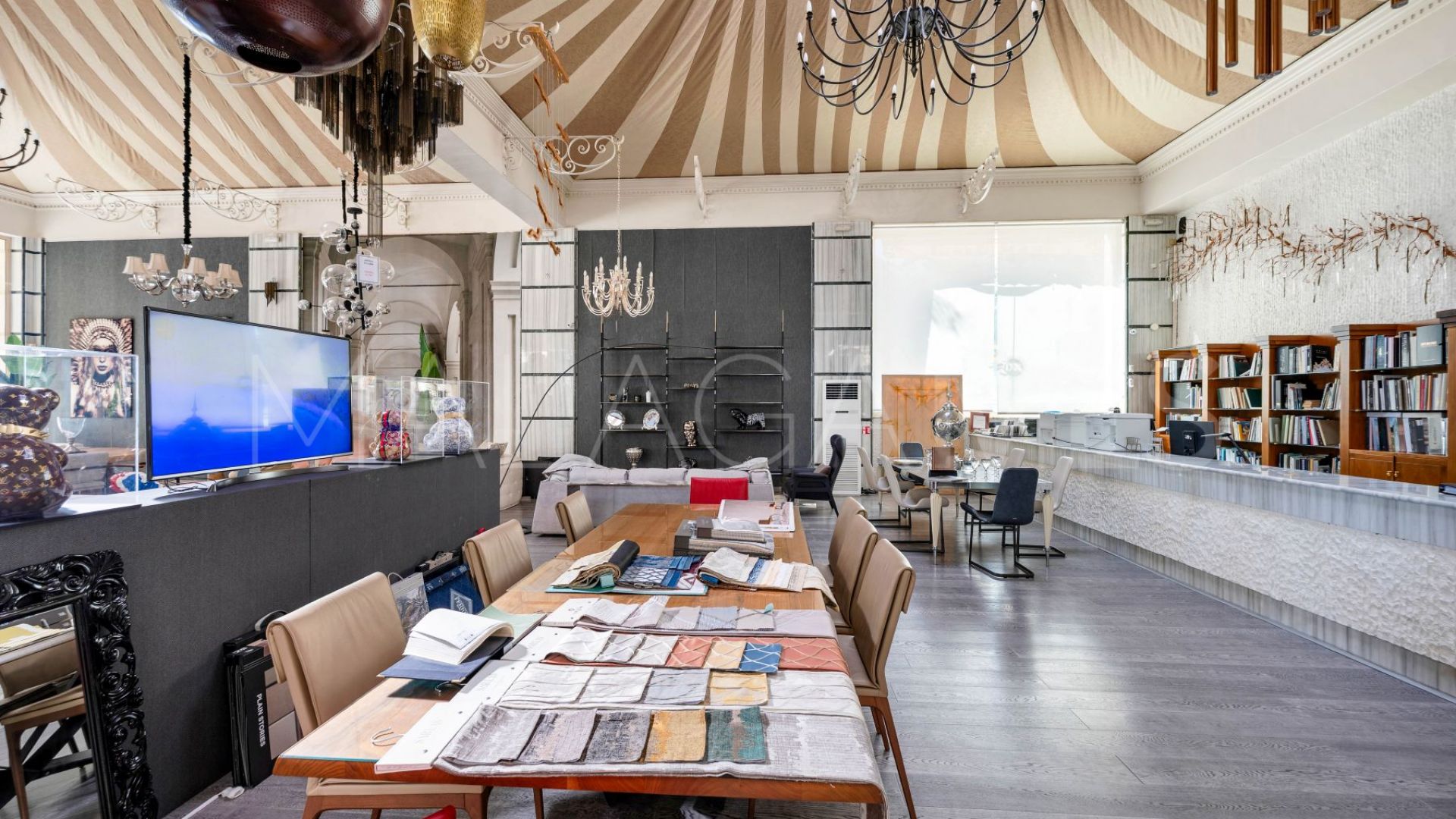 Immeuble for sale in Marbella - Puerto Banus
