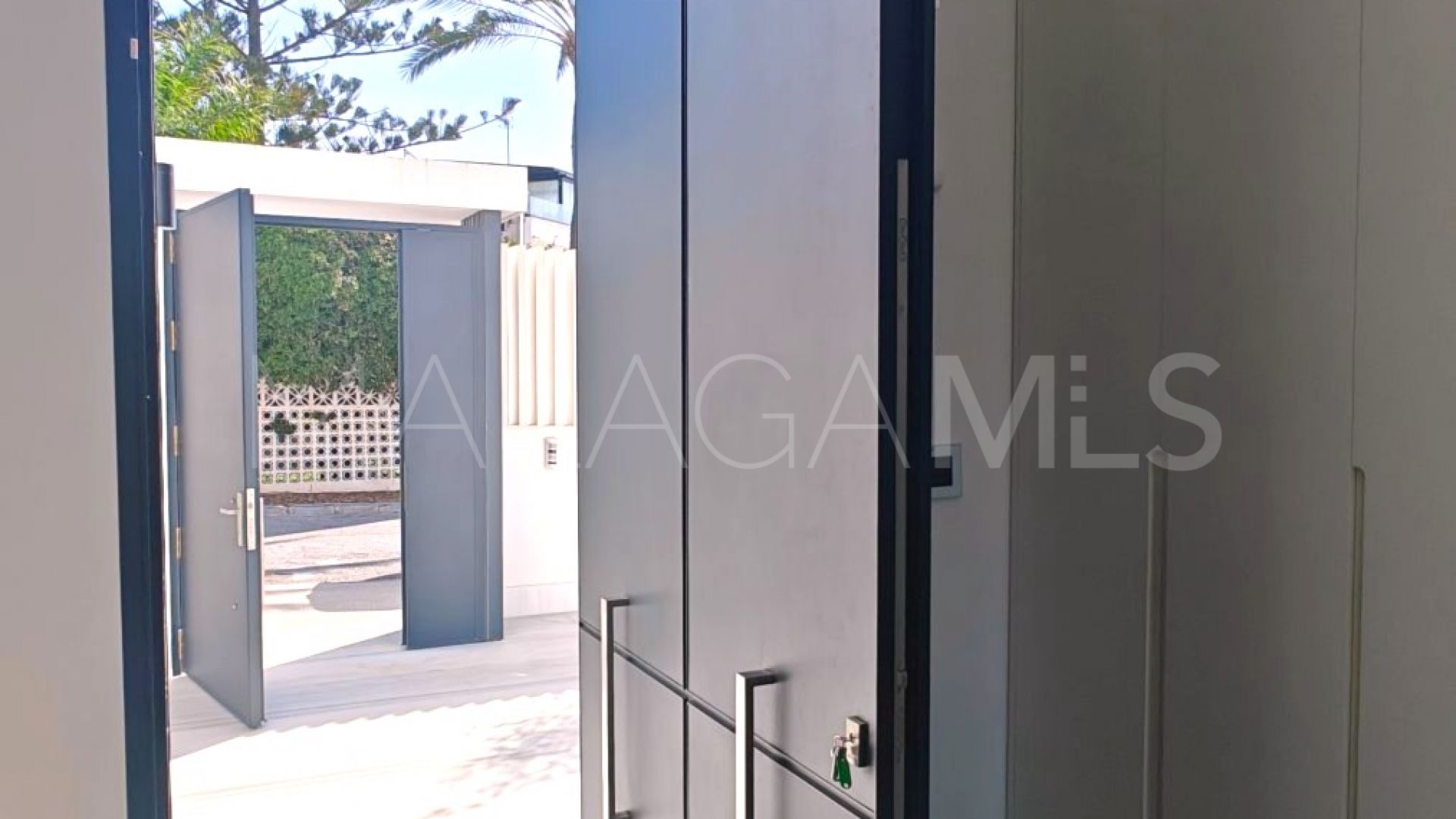 Villa for sale in Marbesa