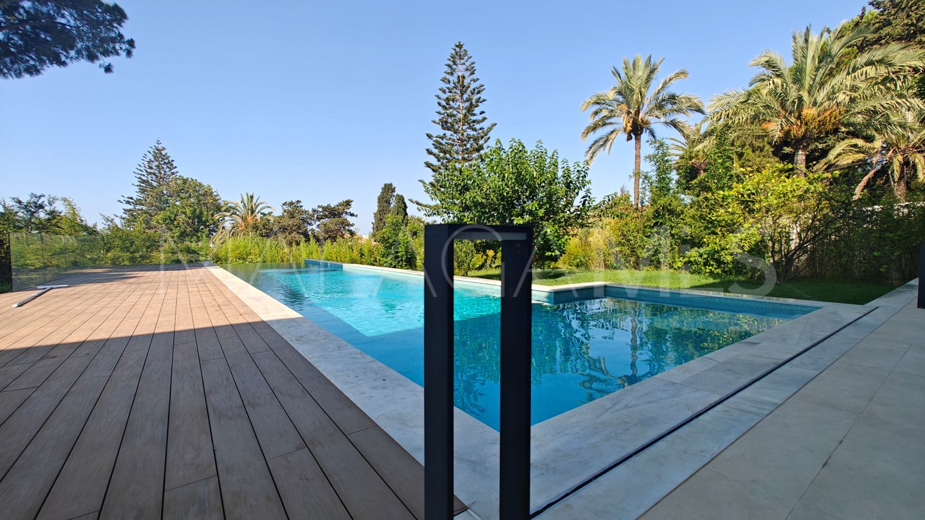 Marbesa, villa for sale