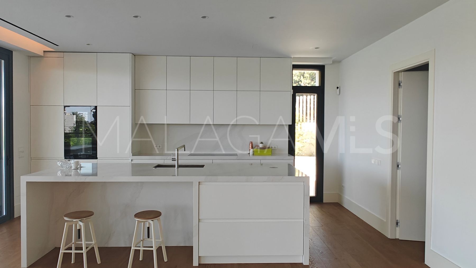 Marbesa, villa for sale