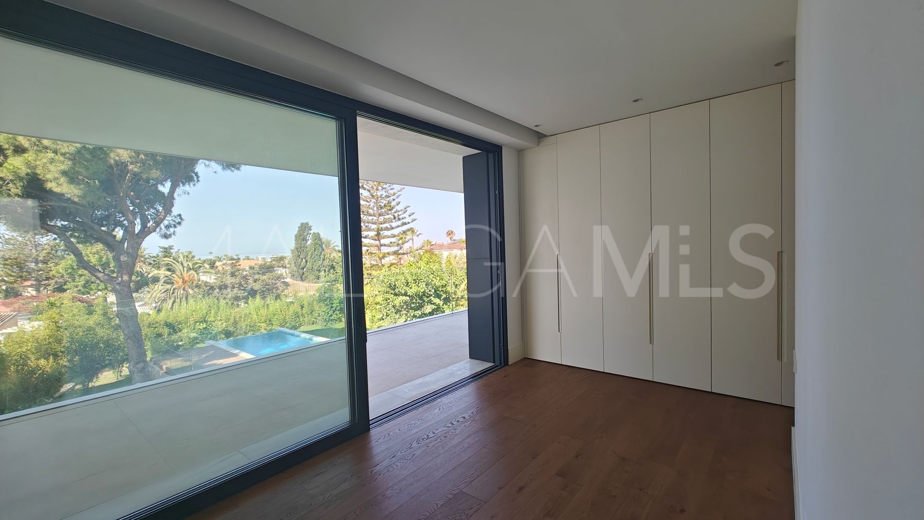 Marbesa, villa for sale