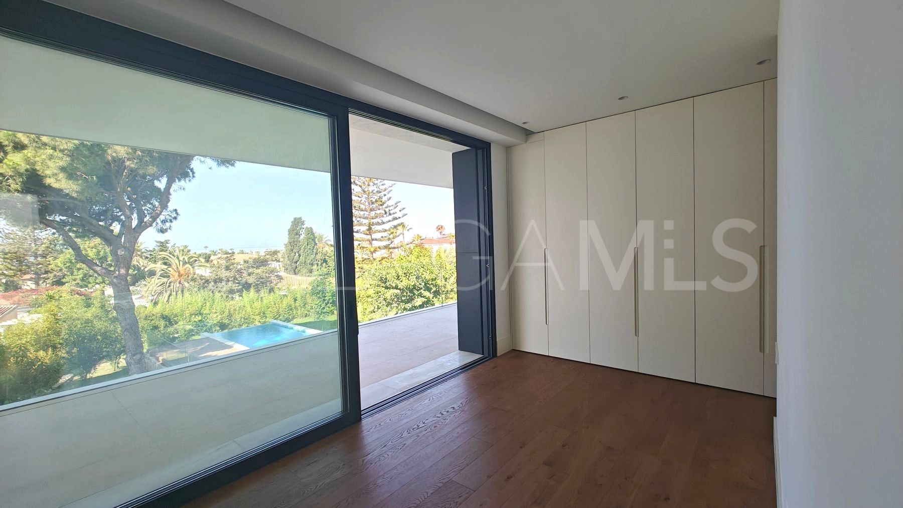 Villa for sale in Marbesa