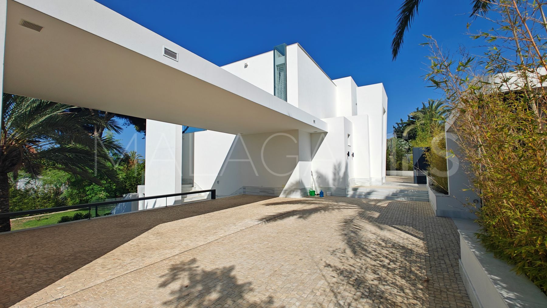 Marbesa, villa for sale