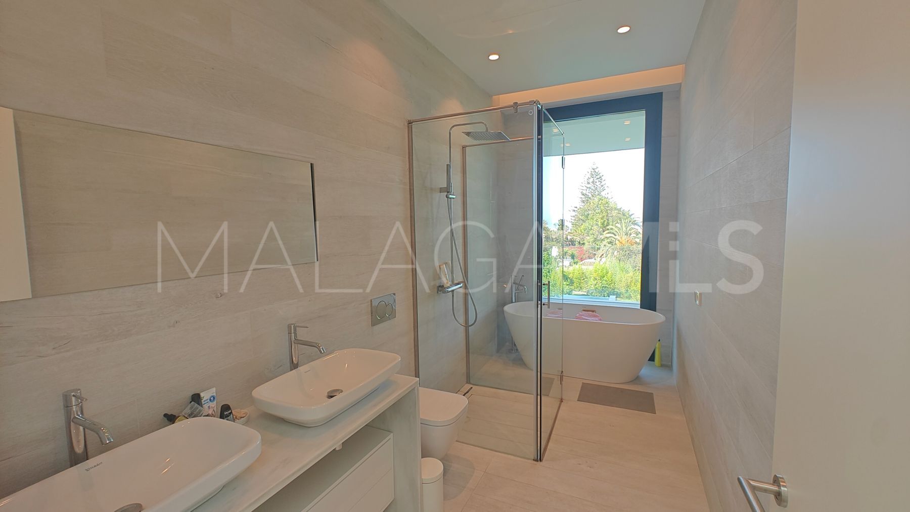 Marbesa, villa for sale