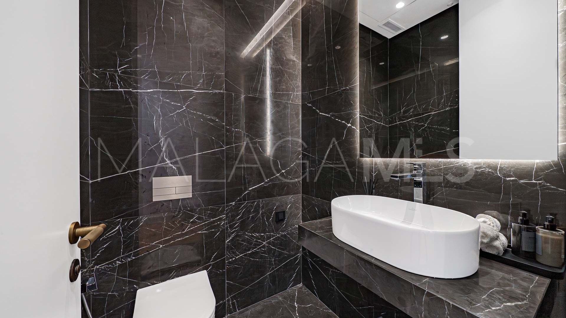 Villa for sale in Las Lomas del Marbella Club