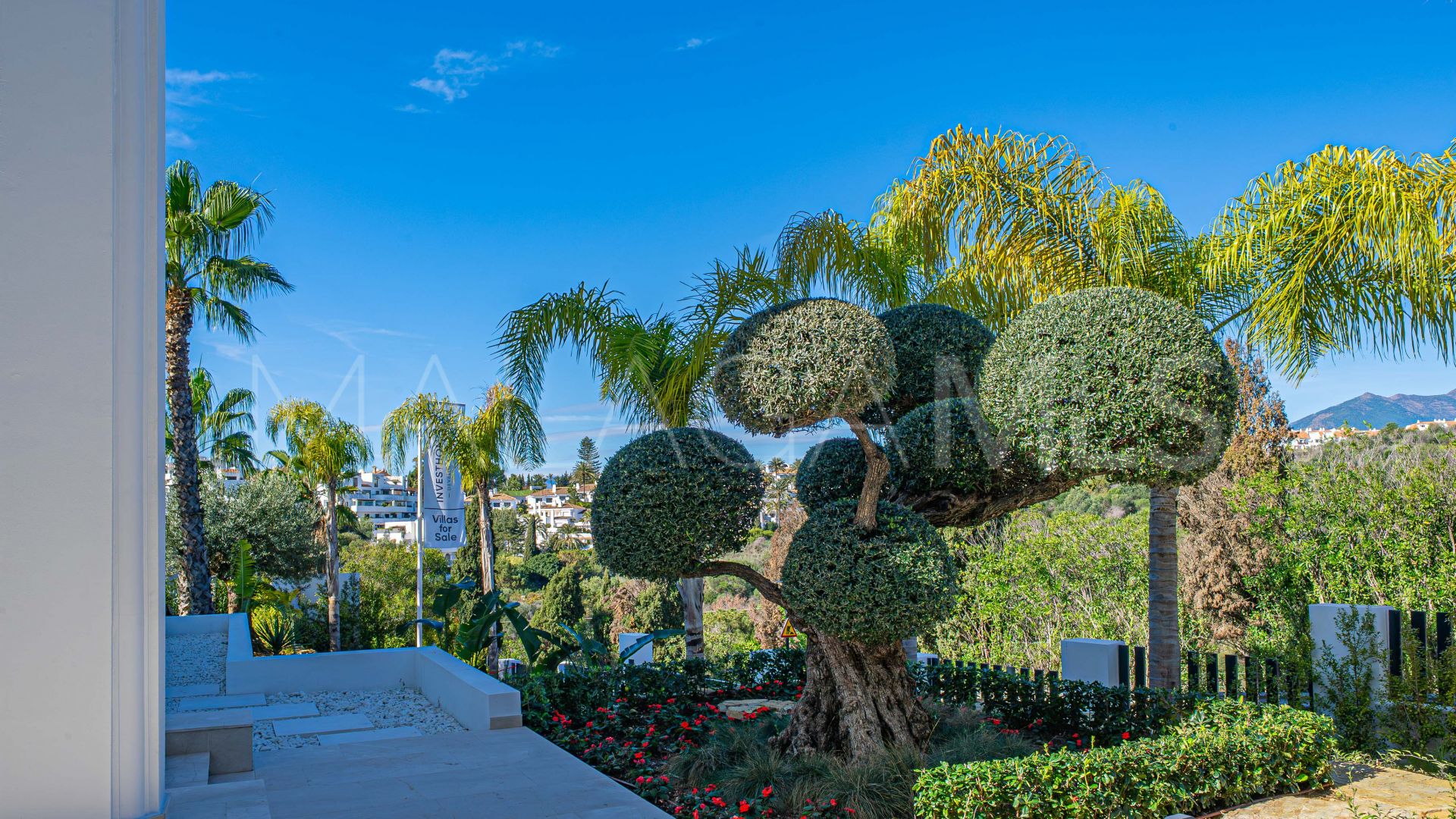 Villa for sale in Las Lomas del Marbella Club