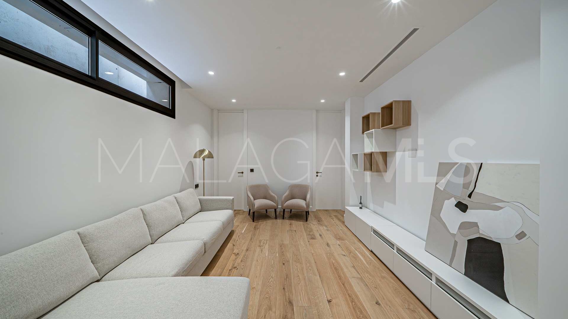 Villa for sale in Las Lomas del Marbella Club