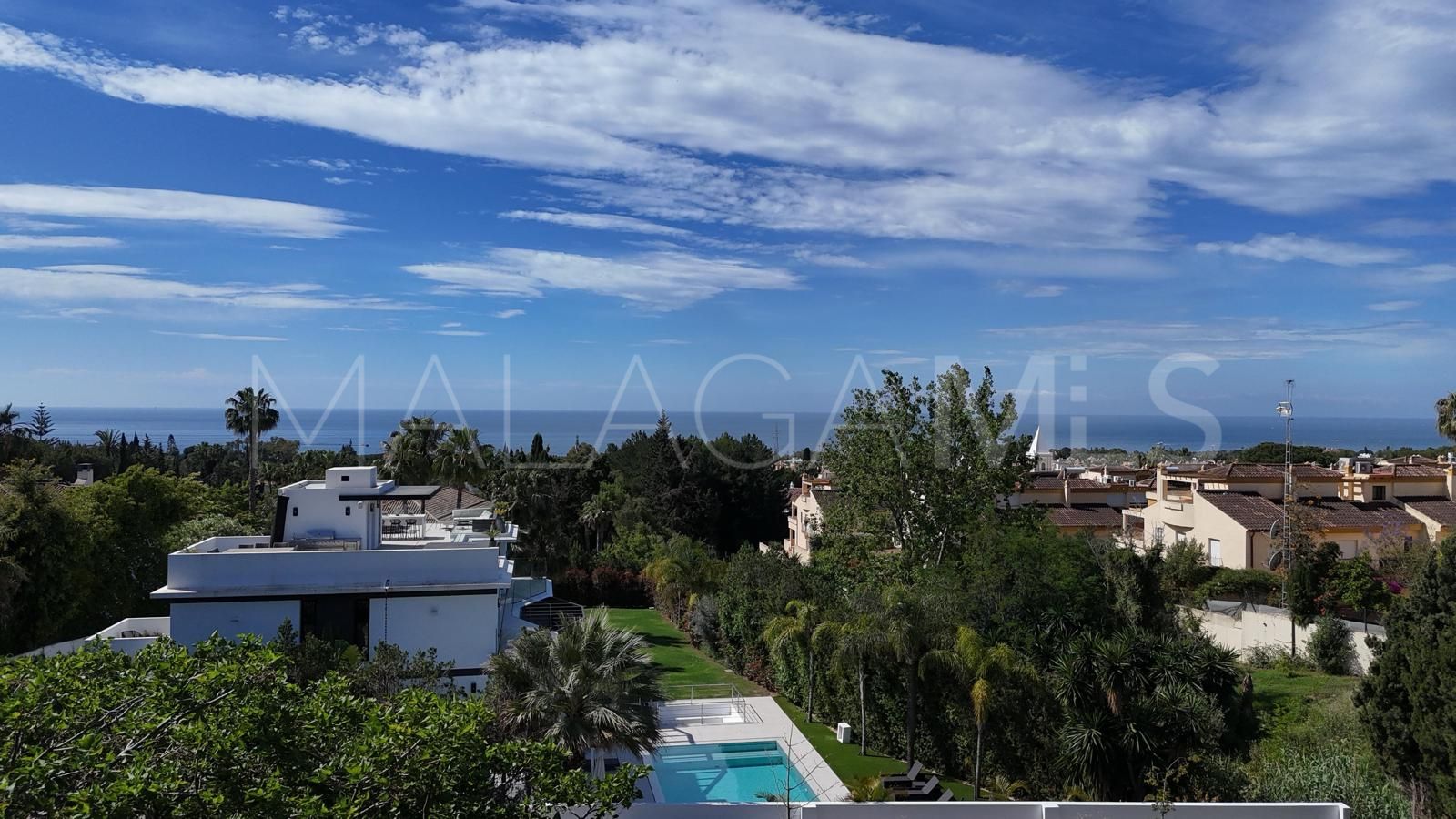 Terrain for sale in Marbella Golden Mile