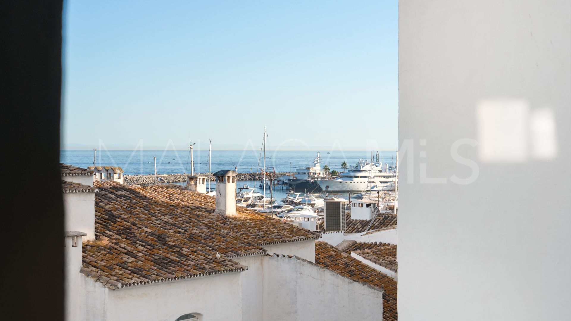 Apartamento for sale in Marbella - Puerto Banus with 5 bedrooms
