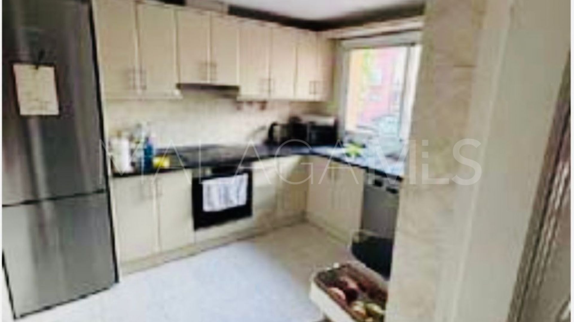 Radhus for sale in Condes de Iza