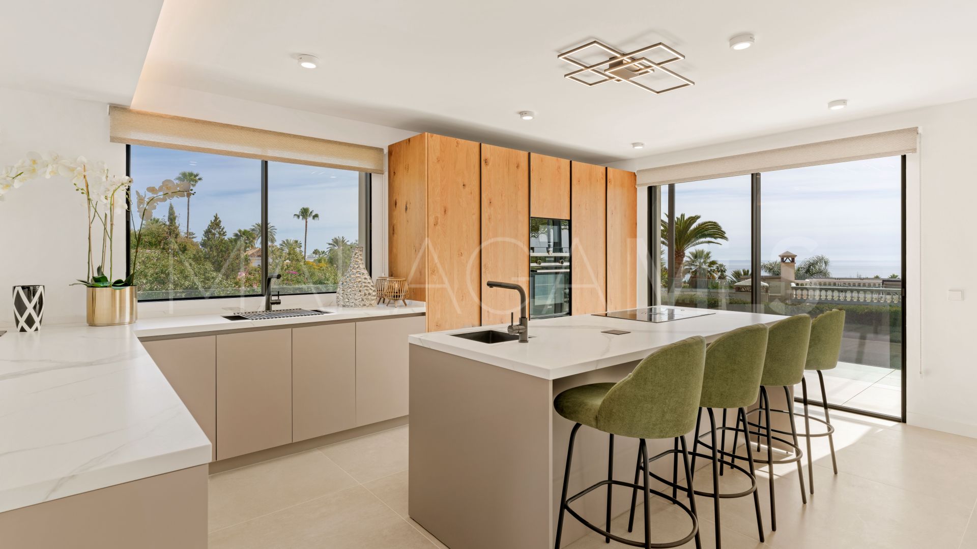 Villa for sale in Nagüeles