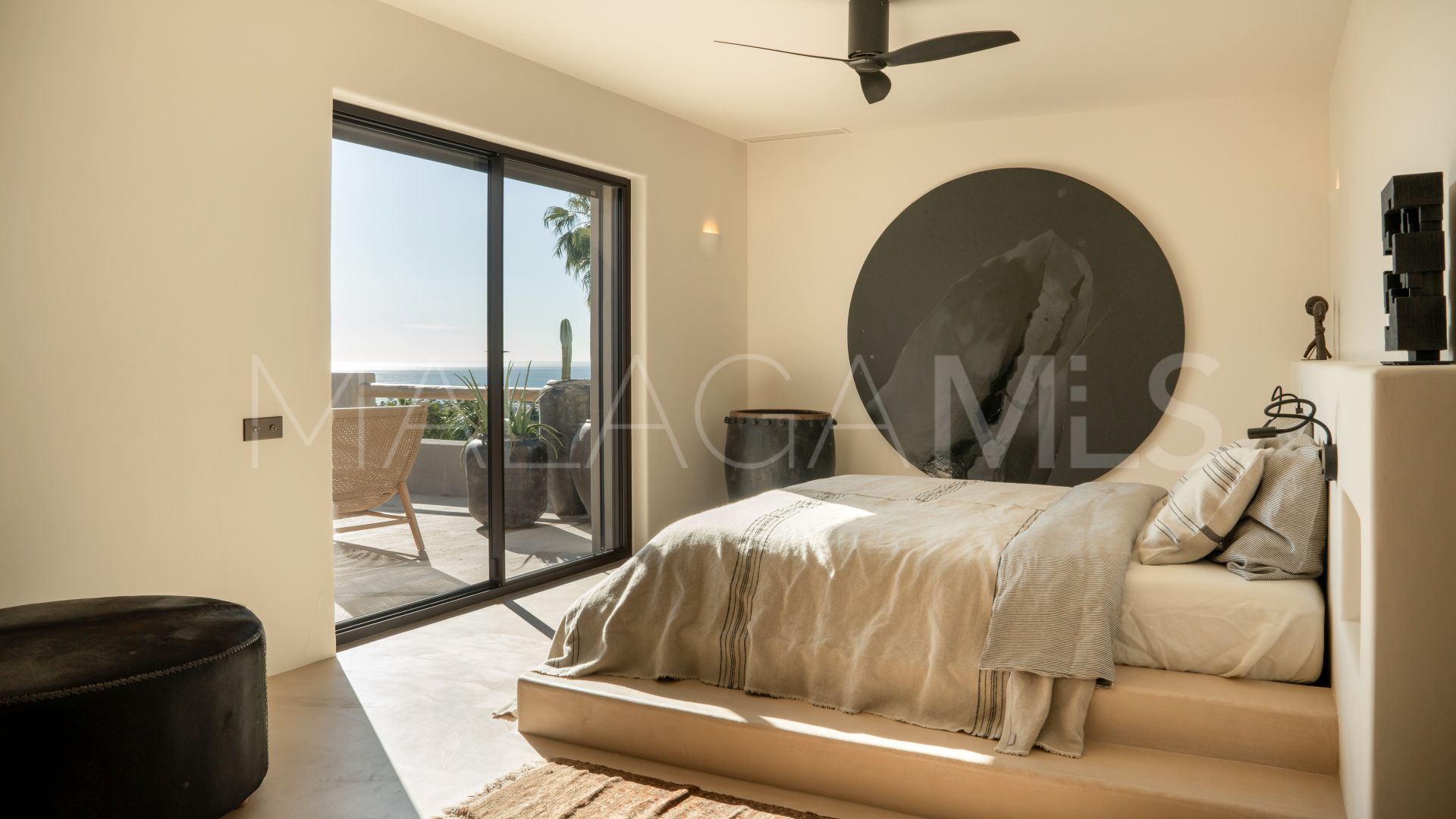 Villa for sale in La Resina Golf