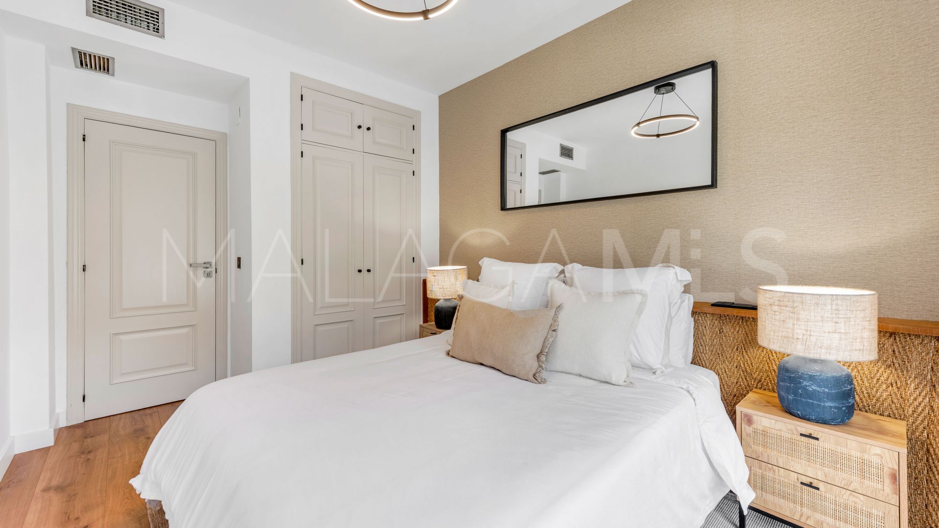 Tvåvånings takvåning for sale in Jardines de Sierra Blanca