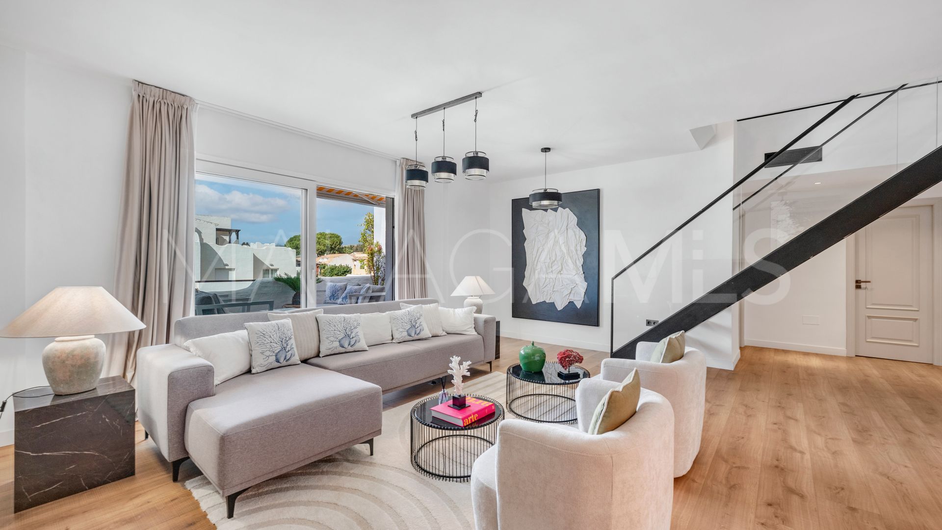 Tvåvånings takvåning for sale in Jardines de Sierra Blanca