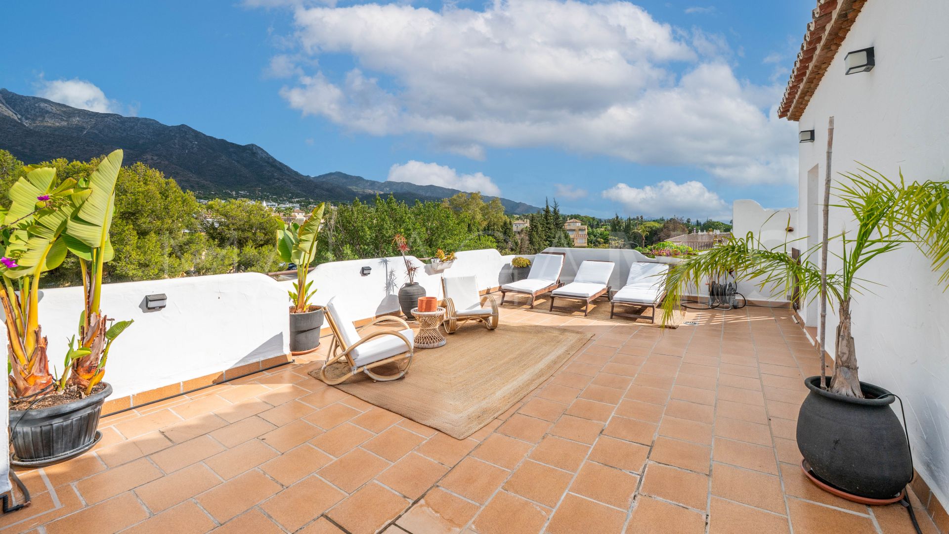 Tvåvånings takvåning for sale in Jardines de Sierra Blanca