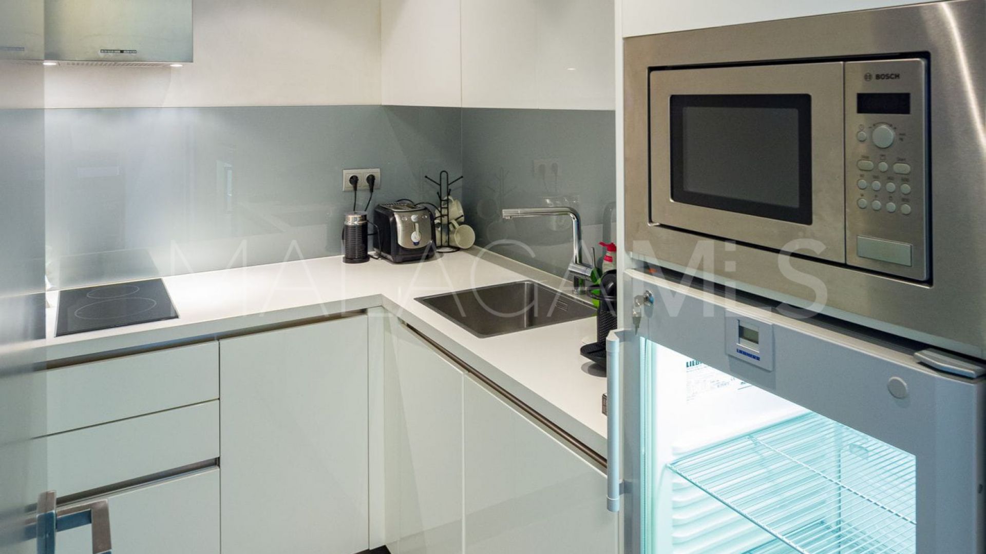 Oficina for sale in Marbella - Puerto Banus