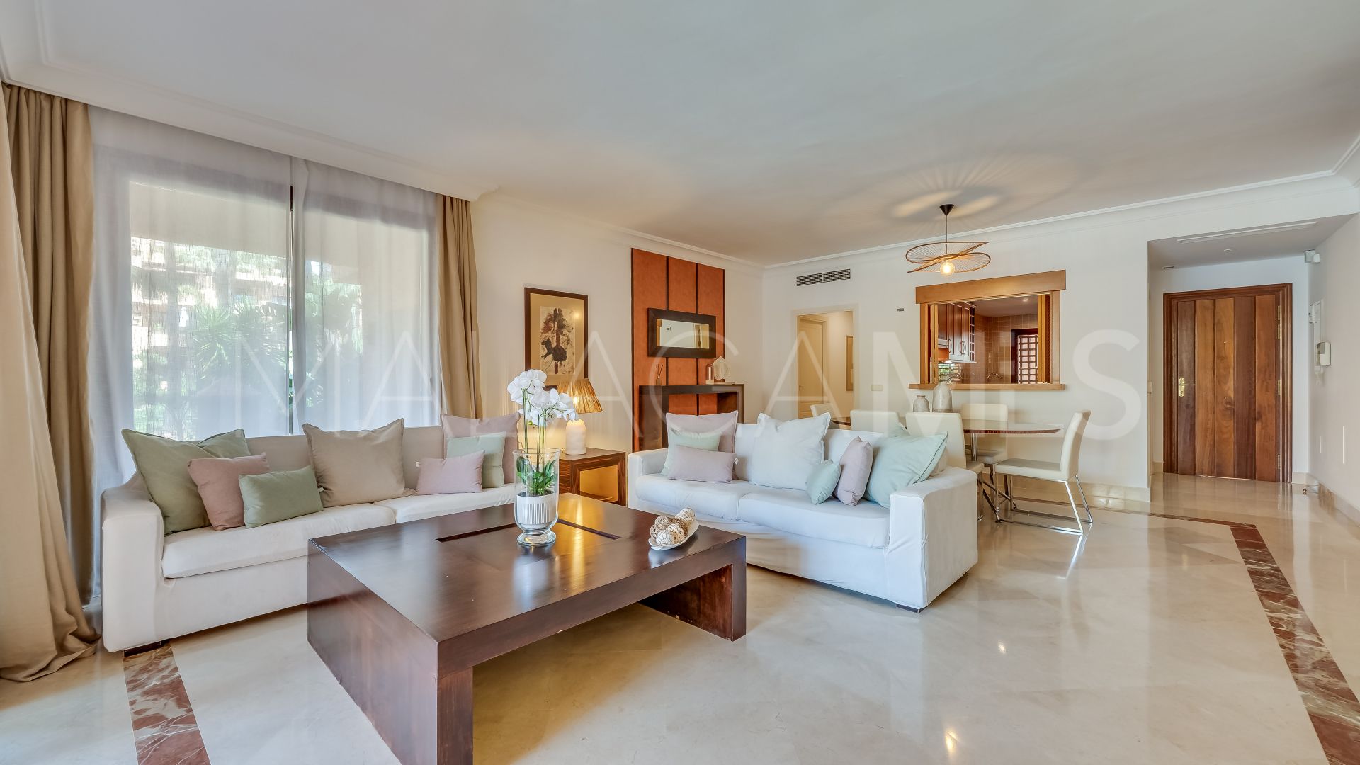 Lägenhet for sale in Bahia Alcantara