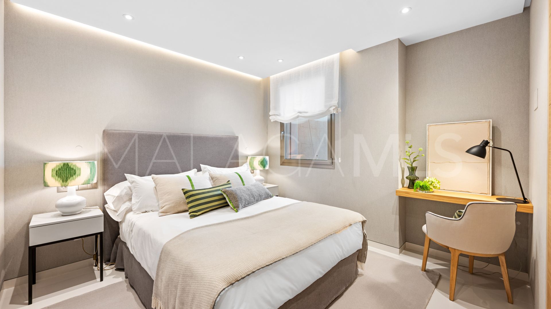 Lägenhet for sale in Gray D'Albion